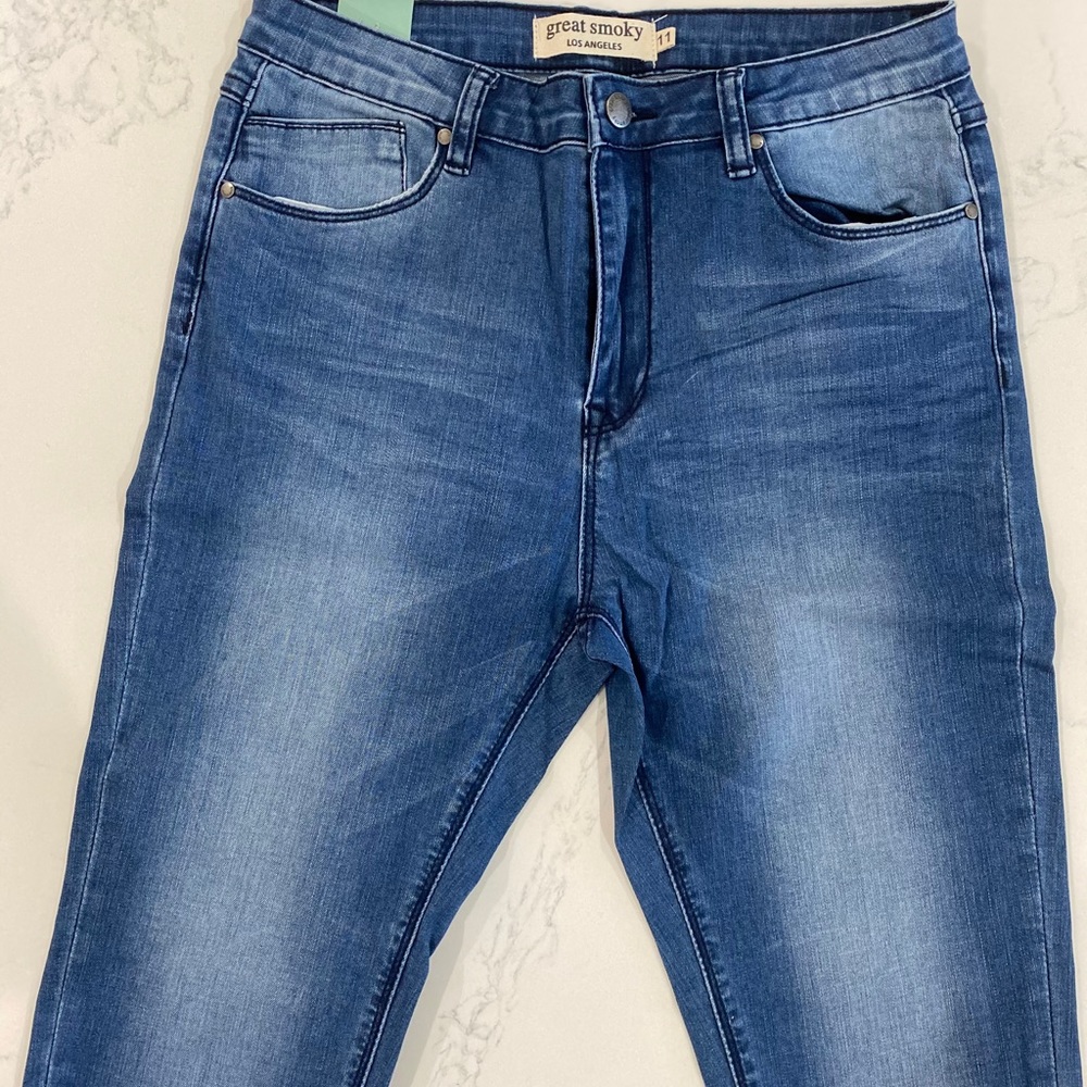 💙Jeans - Picture 2 of 4